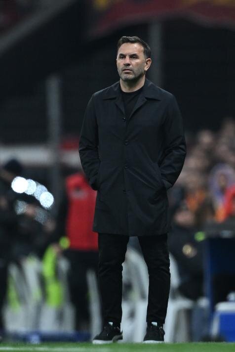 G�NAY G�VEN�; PROTESTO