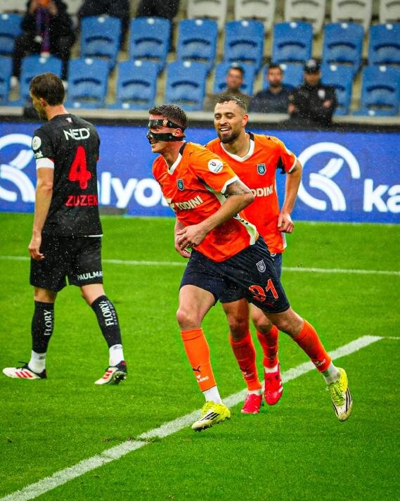 GALATASARAY'IN HEDEF�