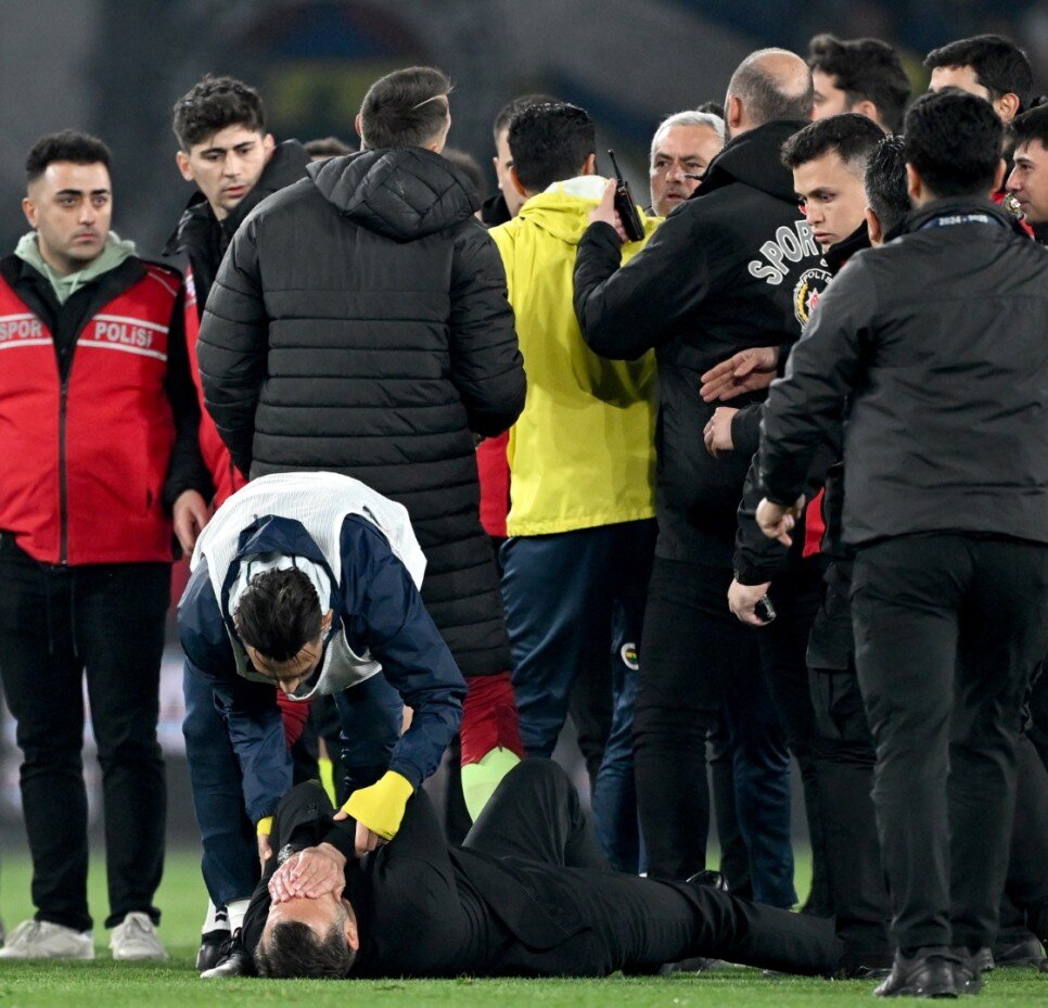 MOURINHO �LE OKAN BURUK GERG�NL���