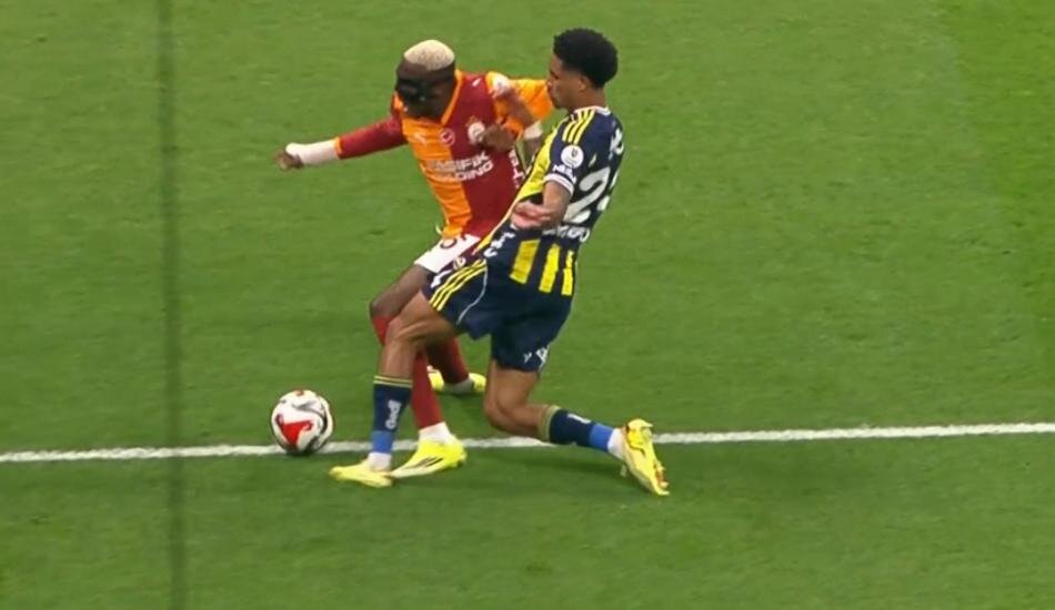 PENALTI GEREK�R M�?