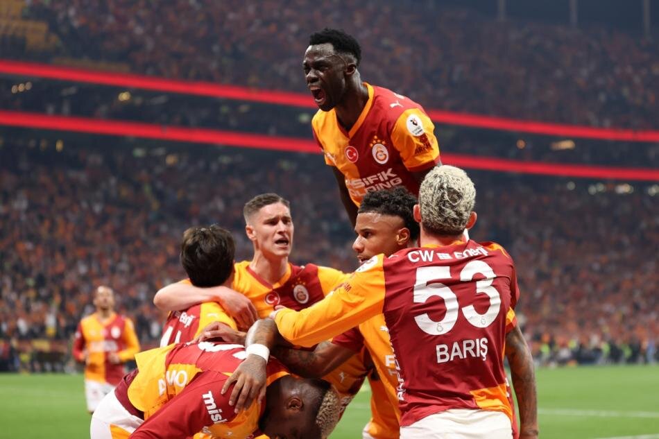 G.SARAY'DA GAL�B�YETTEN FAZLASI