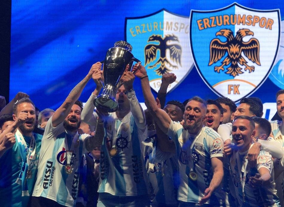 ERZURUM FK, KUPASINI ALDI