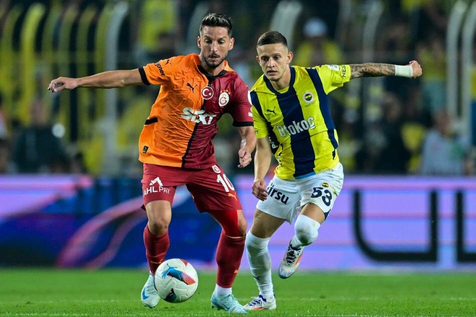 GALATASARAY'A KAR�I 5 MA�