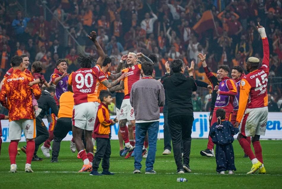 A'DAN Z'YE GALATASARAY'IN ZAFER�