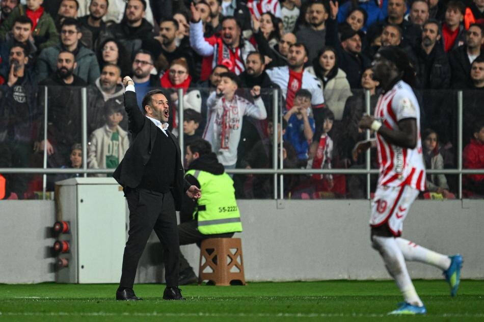 �LK KEZ 4 GOL