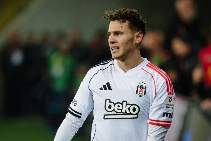 KRISTJAN ASLLANI