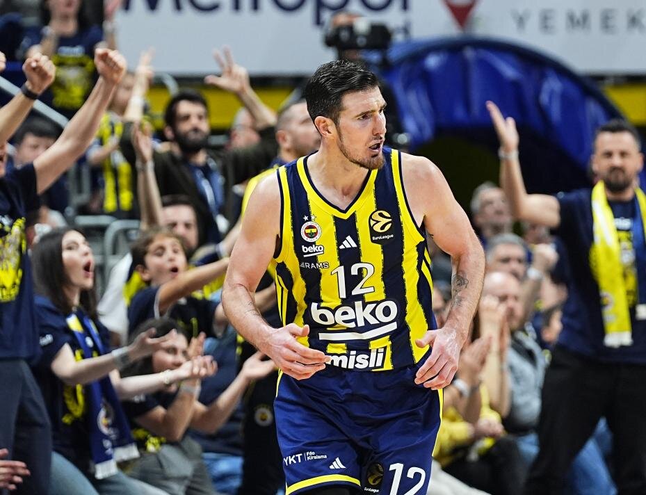 SON 11 SEZONDA 8. KEZ FINAL FOUR