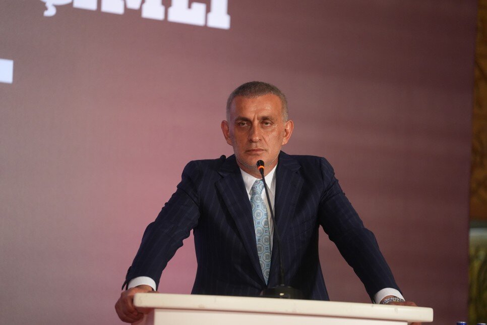 KADIN FUTBOLU