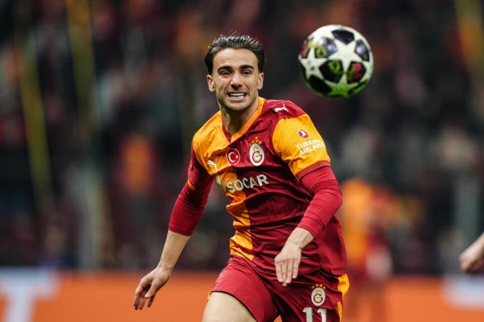 ''KOLAY �� DE��L''