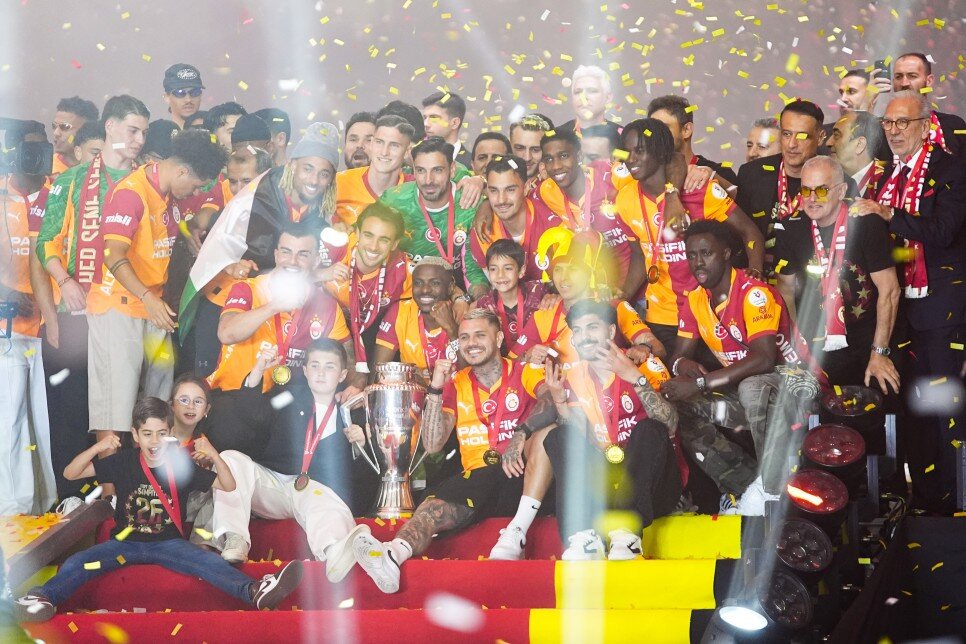 G.SARAY'IN 10 MADDEL�K YOL HAR�TASI