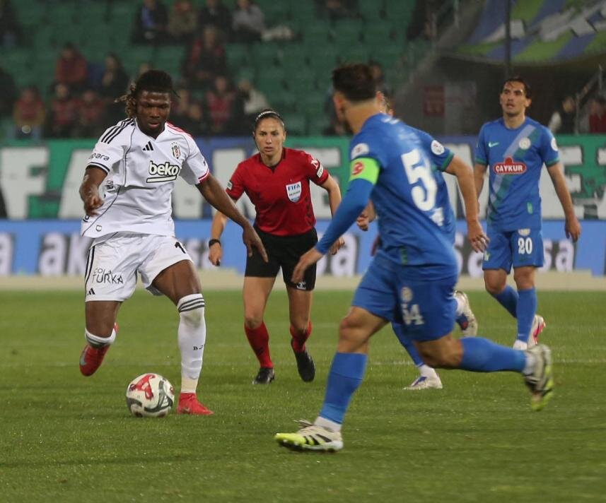 BE��KTA�'IN 2. GOL� �NCES� FAUL VAR MI?