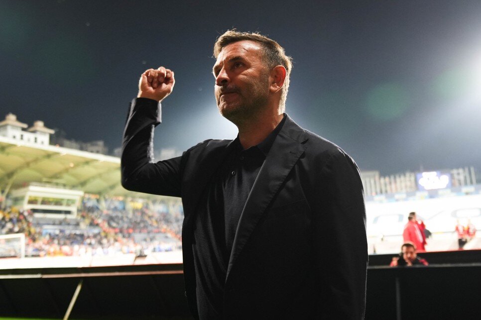 \