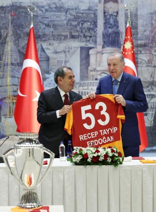 DURSUN �ZBEK'TEN FORMA HED�YES�
