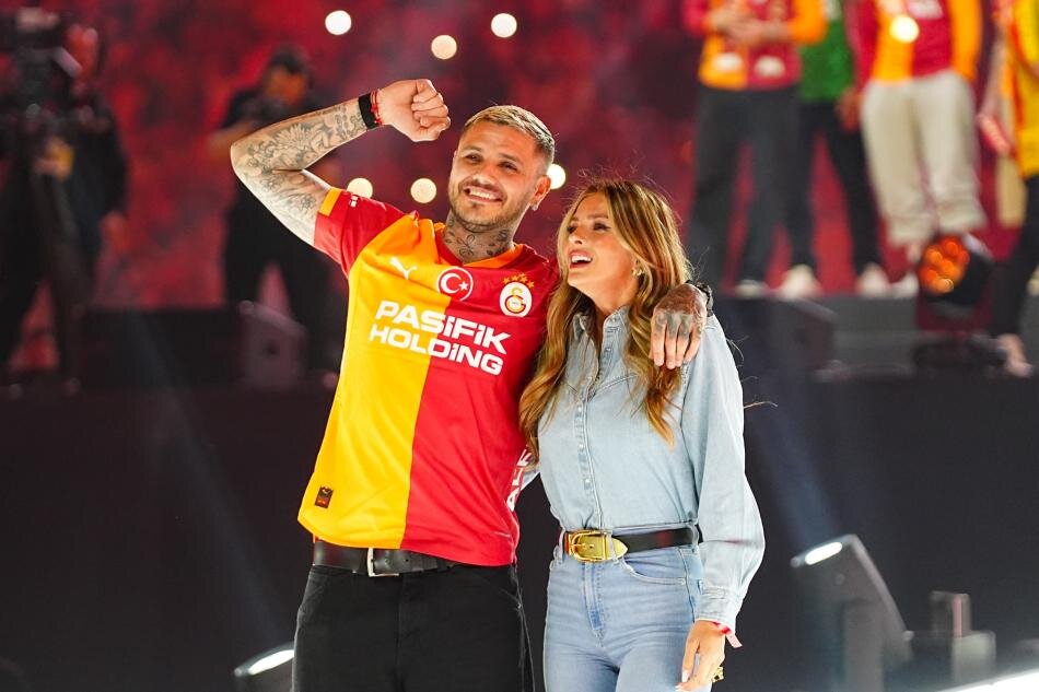 G.SARAY TAR�H�NE GE�T�