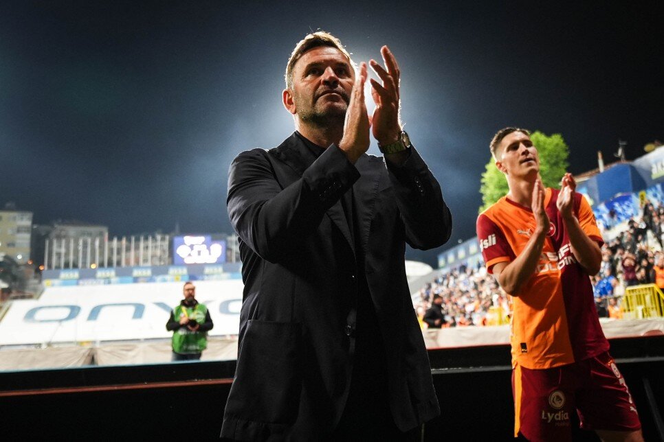 GALATASARAY'DA ARAYI�