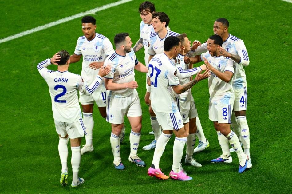KUPA ASTON VILLA'NIN