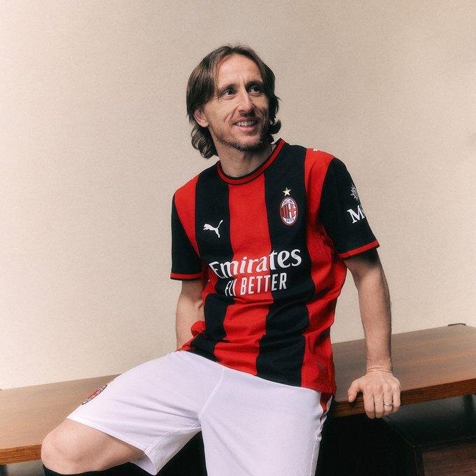 MILAN (�� SAHA)