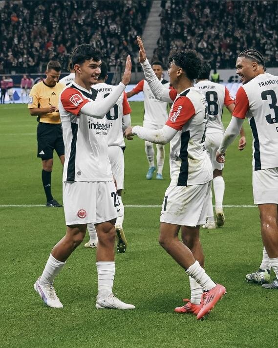SEZON PERFORMANSI