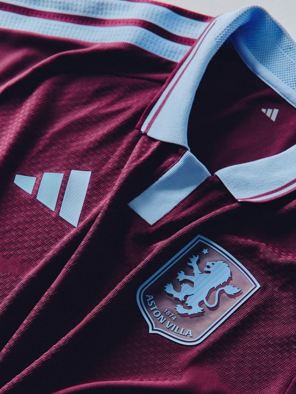 ASTON VILLA (�� SAHA)