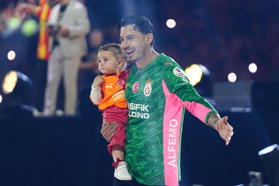 GALATASARAY'A TRANSFER�