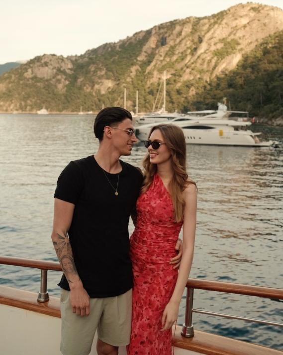 INSTAGRAM'DAN PAYLA�TI