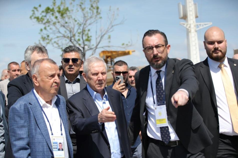 K�RADAN D�NECEK �S�MLER