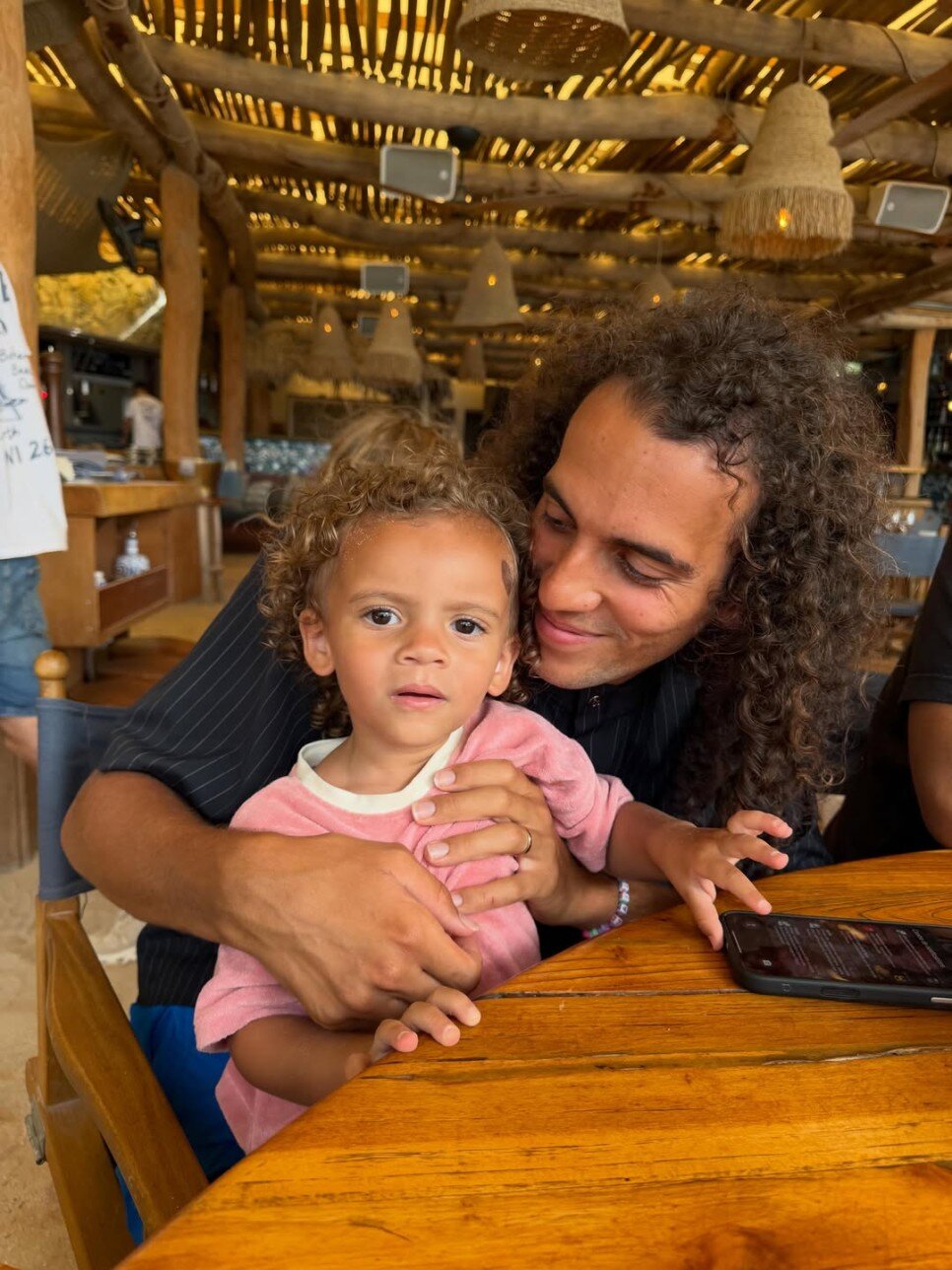 MATEO GUENDOUZI