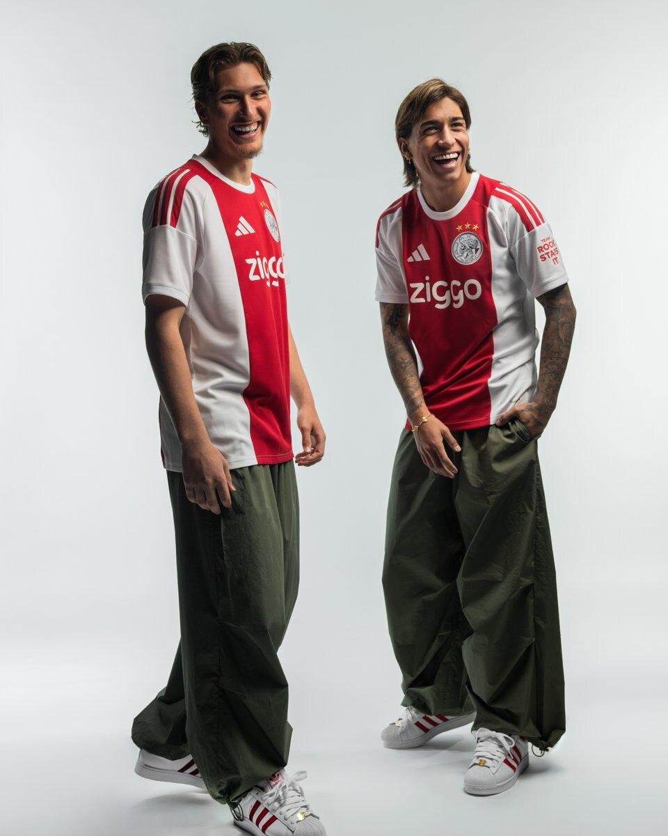 AJAX (�� SAHA)