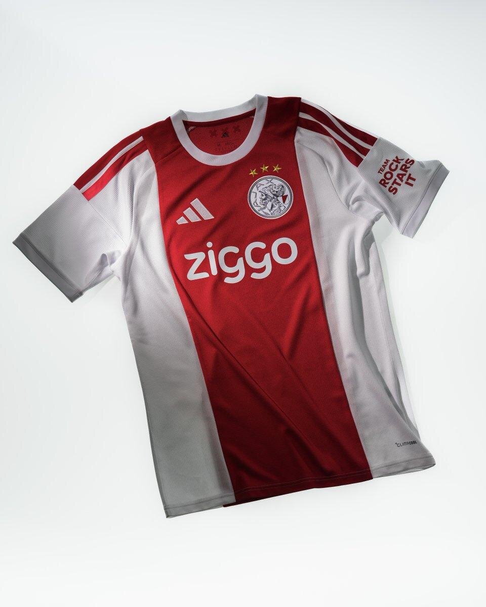 AJAX (�� SAHA)