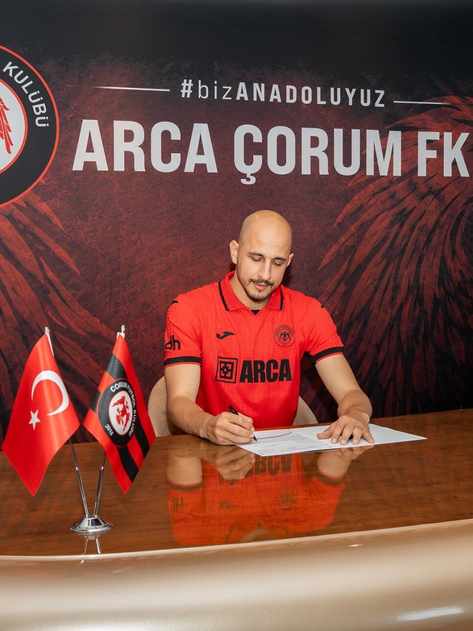 ERHAN ERENT�RK