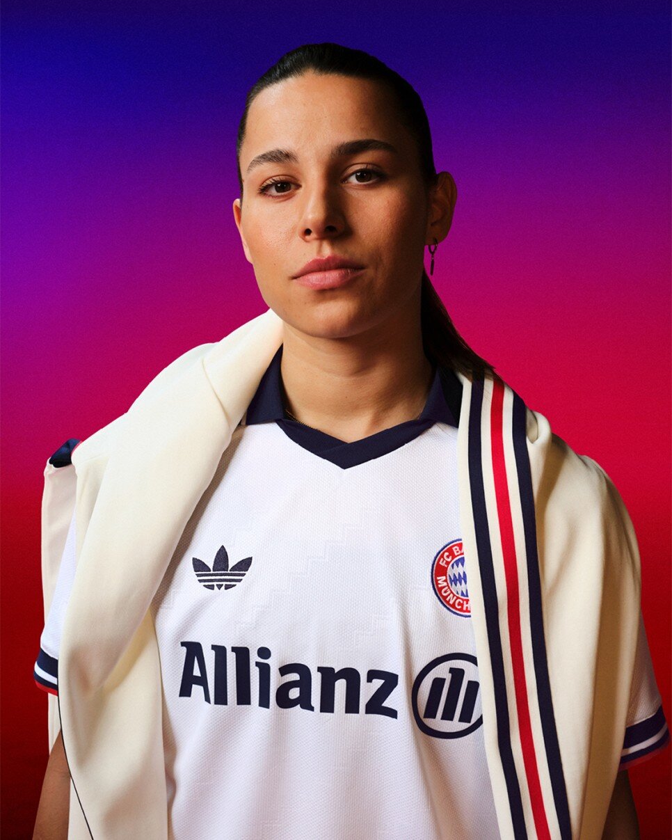 BAYERN M�N�H