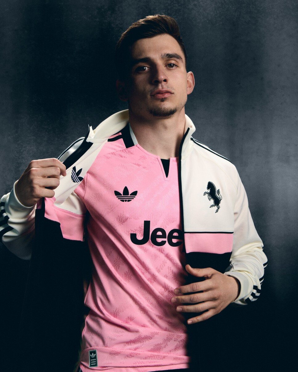JUVENTUS (DEPLASMAN)
