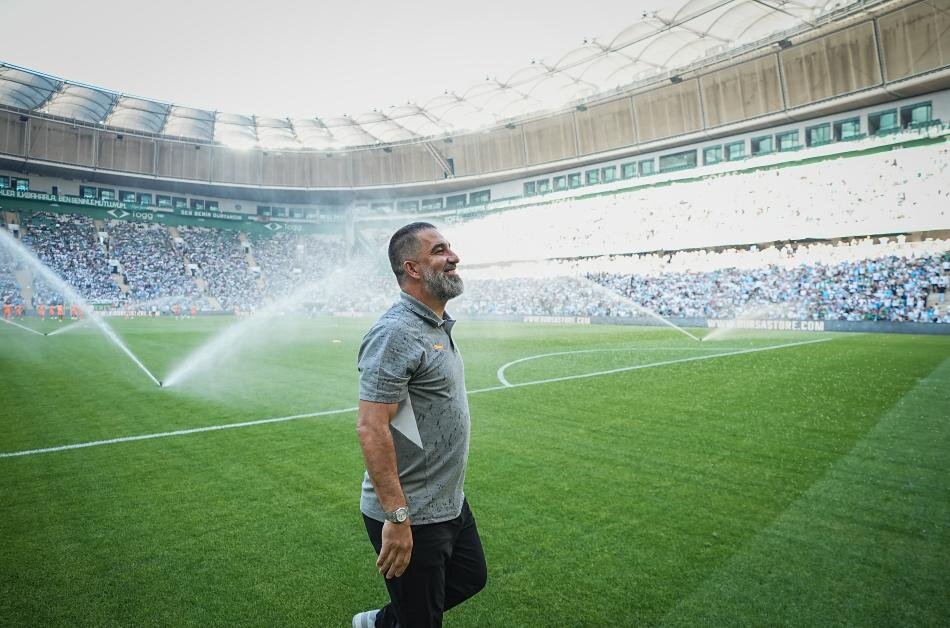 ARDA TURAN'DAN D�KKAT �EKEN A�IKLAMALAR