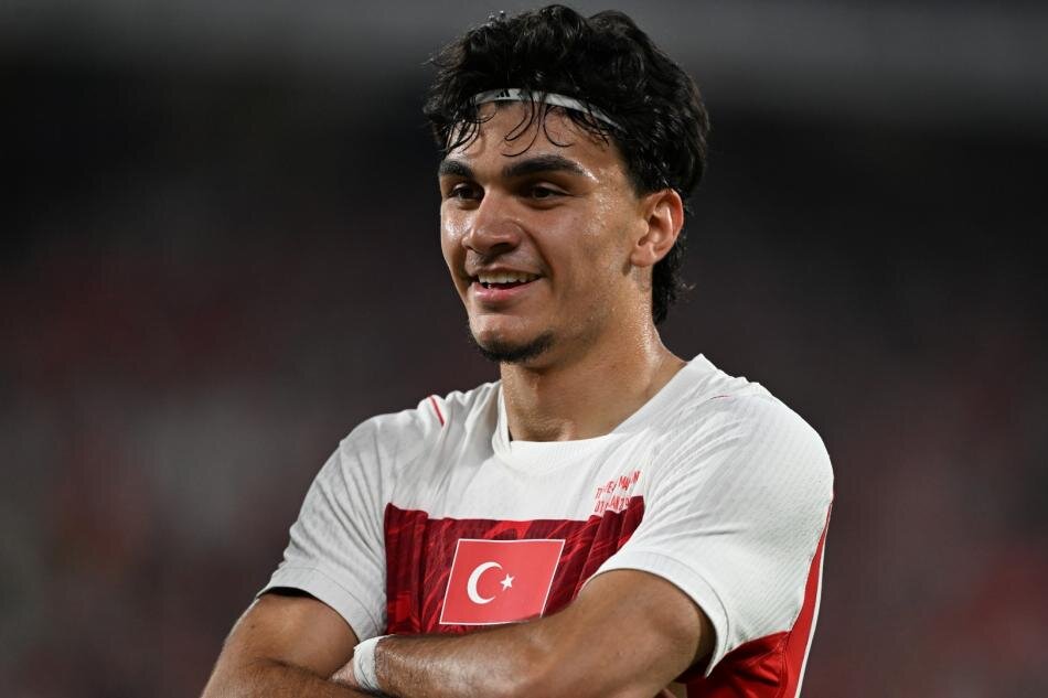 OKAN BURUK �OK �ST�YOR
