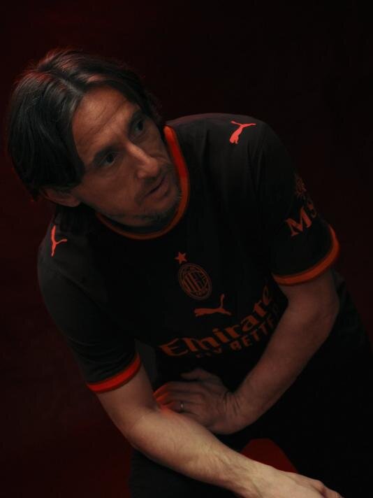 MILAN (III. FORMA)