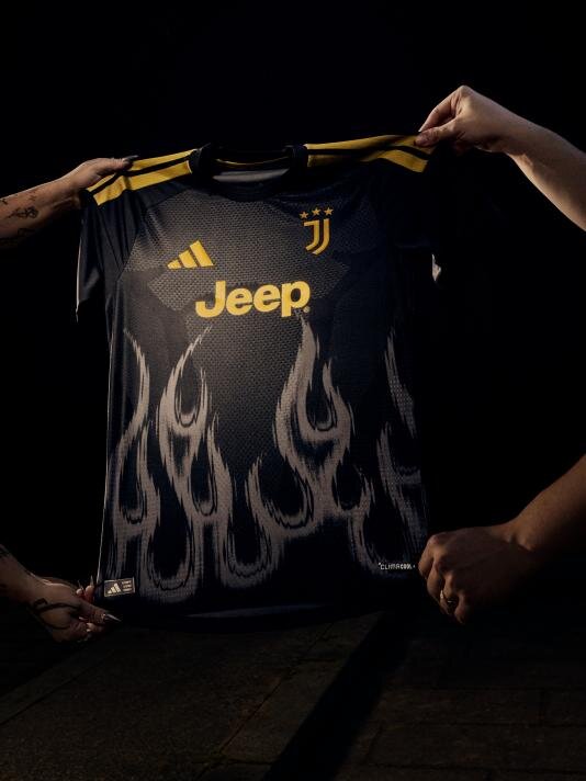 JUVENTUS (III. FORMA)