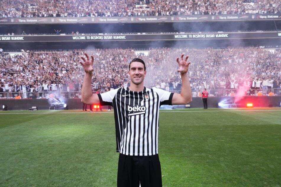 VLAHOVIC'TEN A�IKLAMALAR