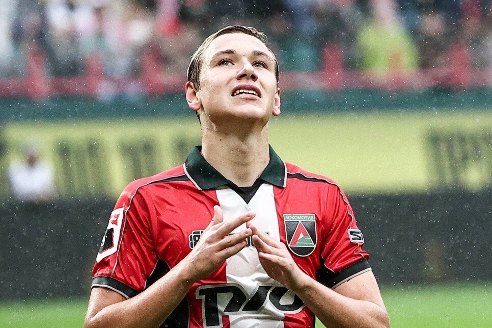 ALEKSEY BATRAKOV K�MD�R?