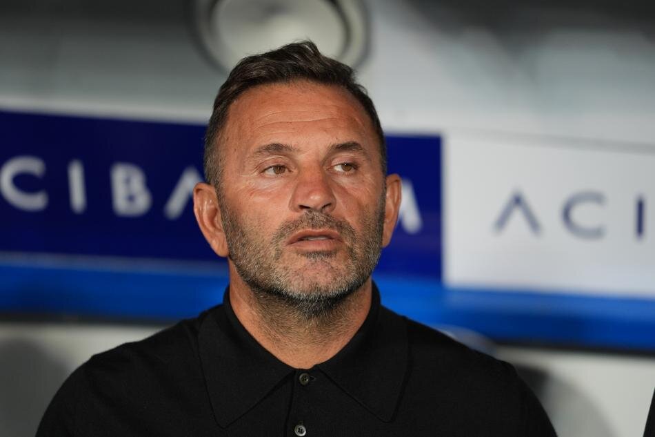 OKAN BURUK'TAN A�IKLAMALAR