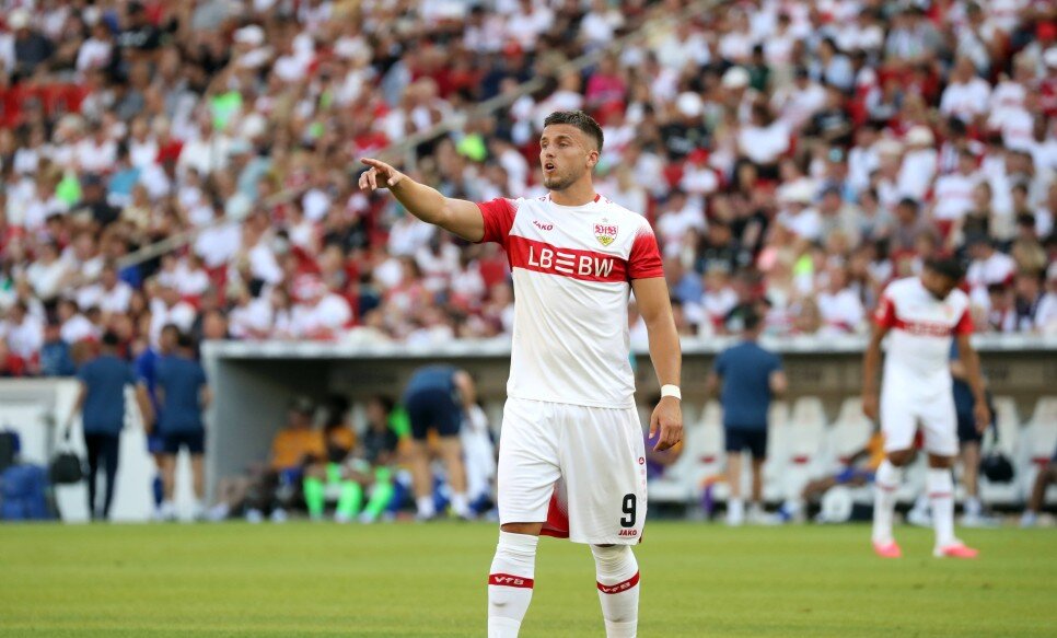 GALATASARAY'DA DEMIROVIC GEL��MES�