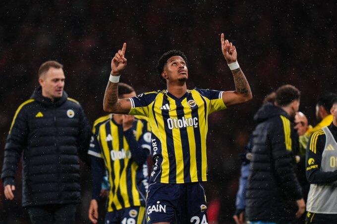 MENAJER� �STANBUL'DA