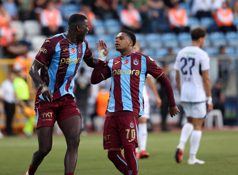 TRABZONSPOR EV�NDE �Y� BA�LIYOR