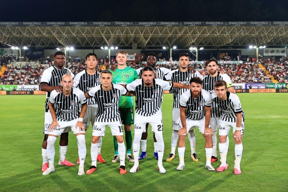 YAZARLARDAN BE��KTA� YORUMLARI