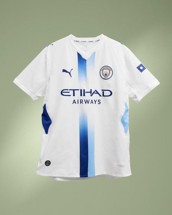 MANCHESTER CITY (ALTERNAT�F)