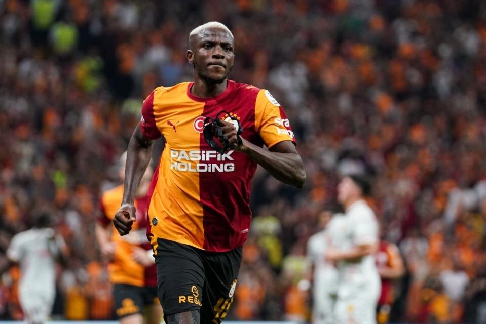 VICTOR OSIMHEN'E �VG�