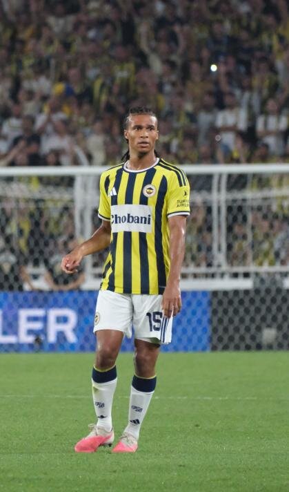 NATHAN AKE: MANCHESTER CITY OKULU