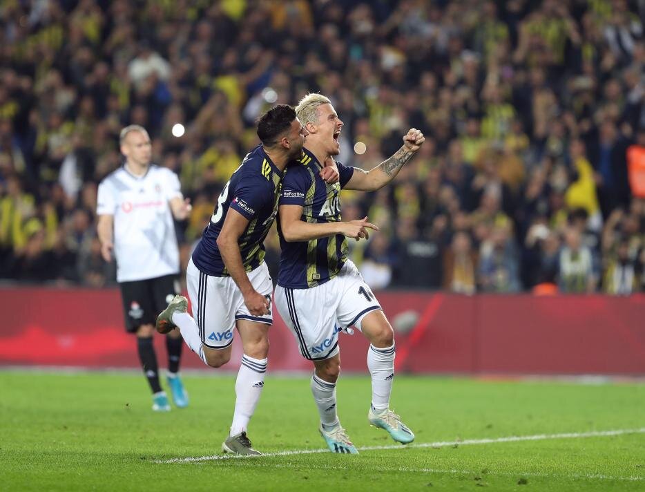 FENERBAH�E 3-1 BE��KTA�