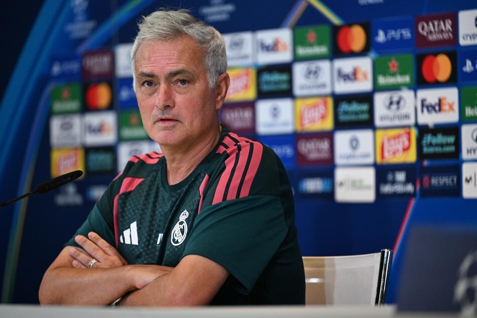 JOSE MOURINHO'DAN A�IKLAMALAR