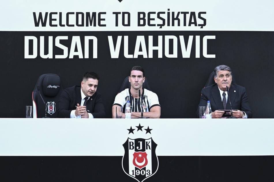 VLAHOVIC ���N A�IKLAMA!
