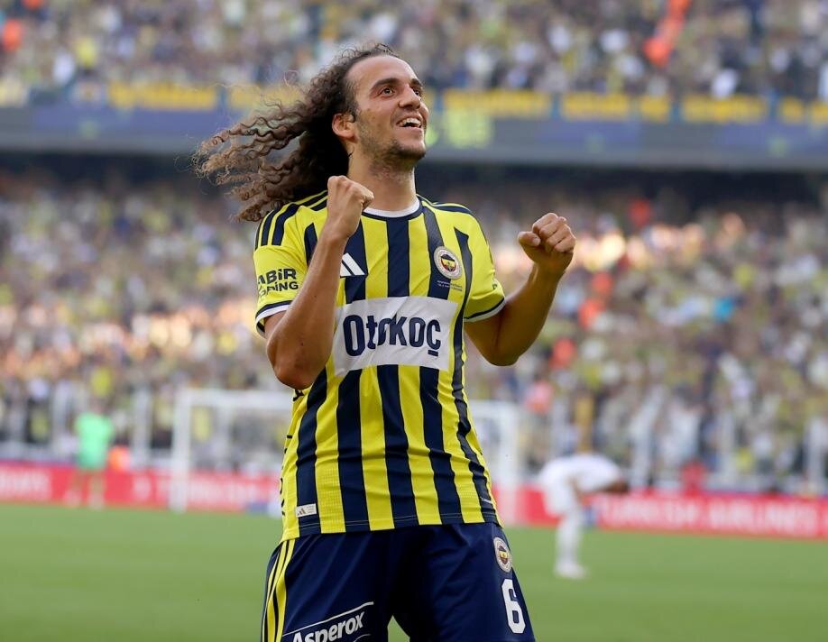 8- MATTEO GUENDOUZI